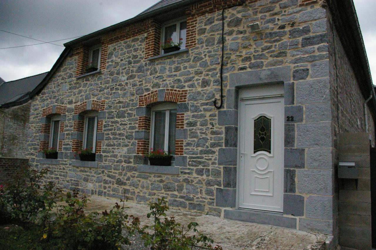 Au Charme D'Antan Bed and Breakfast Féron Buitenkant foto